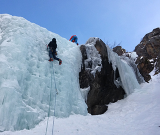 Ice-climbing – Basic training module