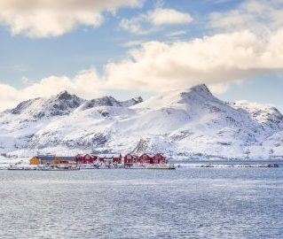Norway ski touring – Lofoten islands